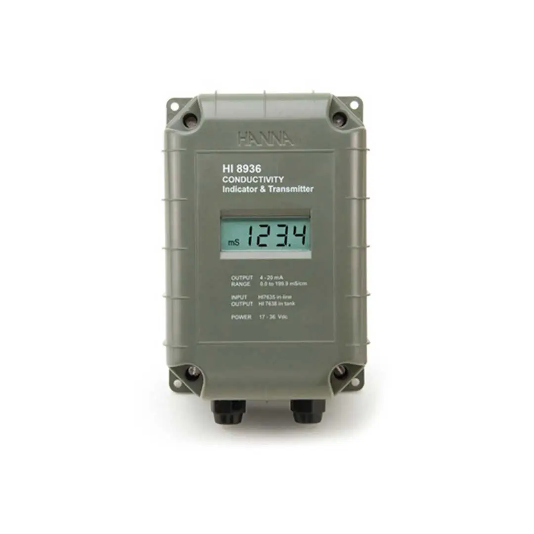 نمای ایستاده ترانسمیتر هدایت هانا (HANNA) مدل HI8936DLN صفحه نمایش LCD با نور پس زمینه و دو پایه مشکی