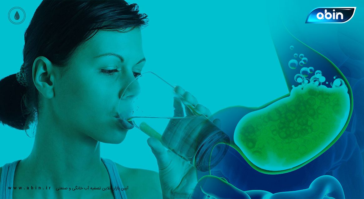 بررسی اثرات نوشیدن آب وسط غذا