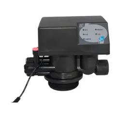 نمای جانبی شیر اتوماتیک سختی گیر زمانی رانکسین (RUNXIN) سایز 3⁄4 اینچ مدل F65C