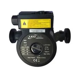 نمای روبه‌روی پمپ سیرکولاتور لئو (LEO) مدل LRP15-60/130 در حالت ایستاده