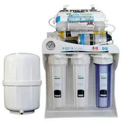 دستگاه تصفیه آب خانگی آکوا اسپرینگ (Aqua Spring) مدل UF-SF5000 درکنار مخزن آب