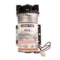 پمپ تصفیه آب نیمه صنعتی کوجین مدل Tp-75 با بدنه مشکی و لیبل مشخصات