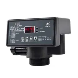 شیر اتوماتیک زمانی سختی گیر رانکسین (RUNXIN) سایز 1 اینچ مدل F116Q1 نمای جانبی با نمایشگر روشن