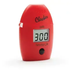 نمای جانبی چکر نیتریت هانا (HANNA) مدل HI707 رنگ قرمز