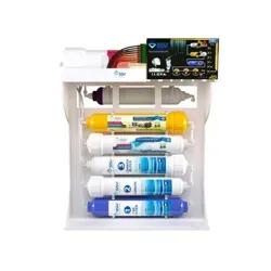 تصویر نمای روبرو دستگاه تصفیه آب اس اس وی (SSV) مدل Smart Star Line S700 با بورد و پورت های اتصال