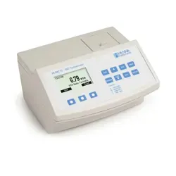 نمای ایزومتریک کدورت سنج رومیزی هانا (HANNA) مدل HI88713 سفید دکمه آبی